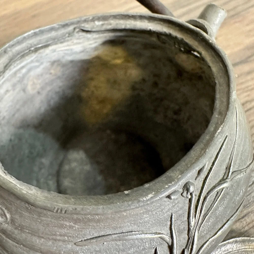 N/A antique pewter